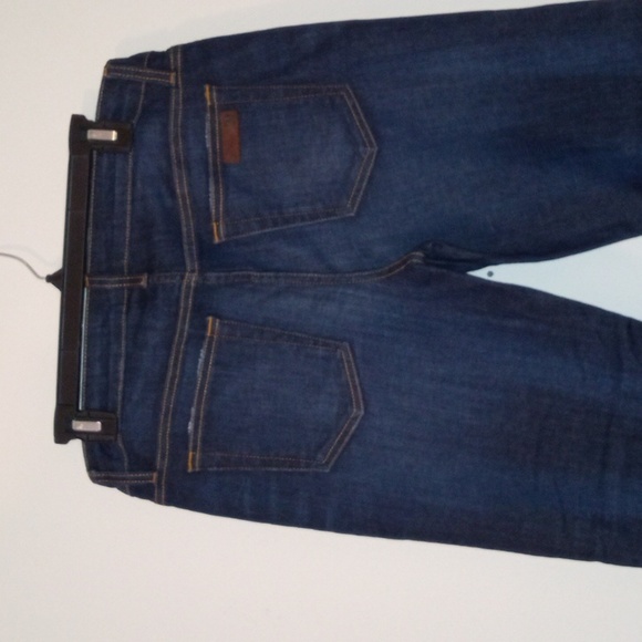 Joe's Jeans 30 Short - Picture 5 of 12